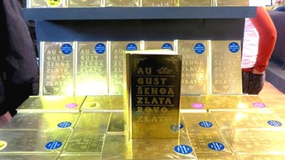 Knjiga "Zlatarovo zlato" ukoričena u zlatne korice