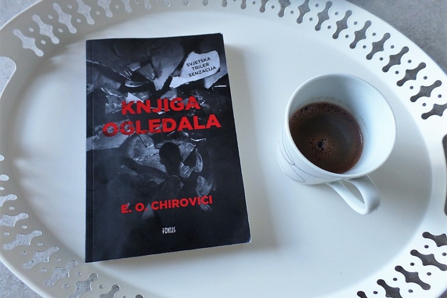 E. O. Chirovici : „Knjiga ogledala“- postoji li savršeno ubojstvo?
