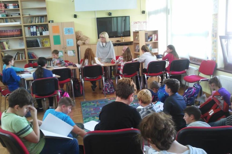 U OŠ Vidovec spajaju se ljubav prema čitanju i putovanjima putem projekta „Čitajući putujem – putujući čitam“