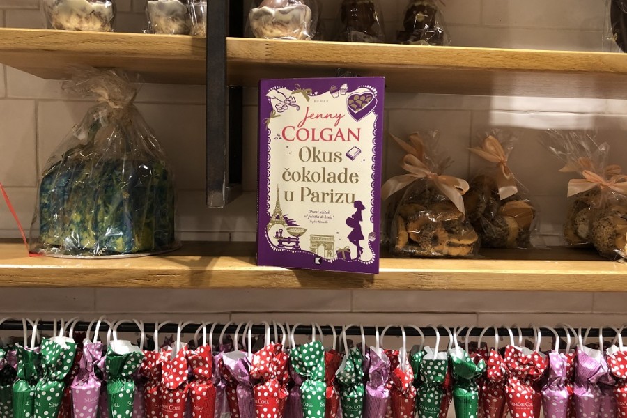 Okus čokolade u Parizu – Jenny Colgan – slastan roman