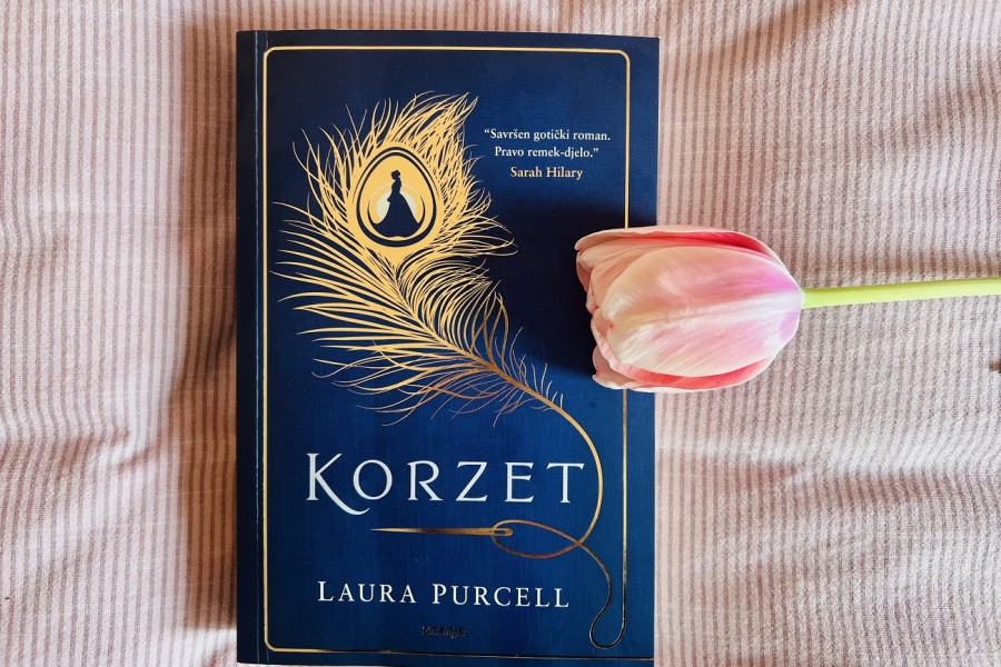 Korzet – Laura Purcell – prva knjiga koju sam pročitala u ožujku